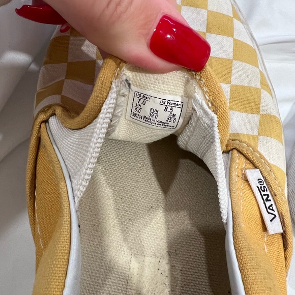 Yellow checkered vans - Picture 2 of 2